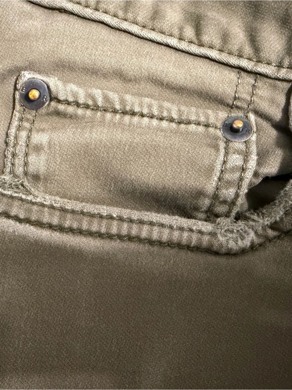 Banana Republic Men’s Olive Green Travel Slim Jeans